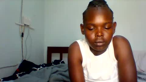 Snapshot of cavy_sweet chatting on 12.04.24 Mecy online show from 12.04.24