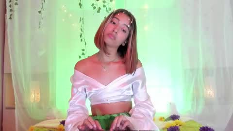 Snapshot of cayetanamiles chatting on 11.01.25 cayetanamiles online show from 11.01.25