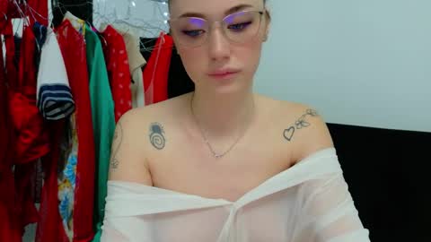 Ivanna online show from 04.04.26