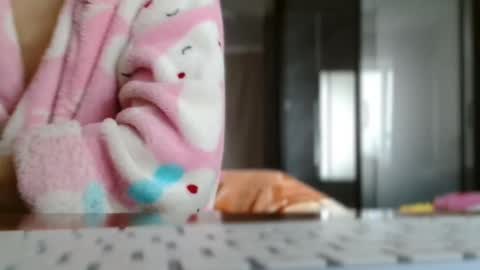 Snapshot of cbz112233 chatting on 03.25.26 ANNYANNY online show from 03.25.26