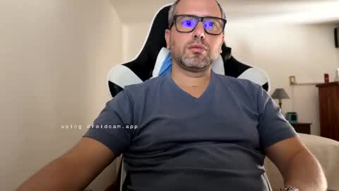 Snapshot of ccmhp1 chatting on 10.19.25 Tomys online show from 10.19.25