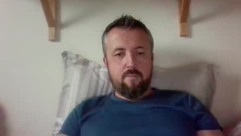 Snapshot of cebcool chatting on 01.04.25 Sb online show from 01.04.25