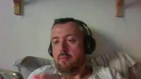 Snapshot of cebcool chatting on 02.10.25 Sb online show from 02.10.25