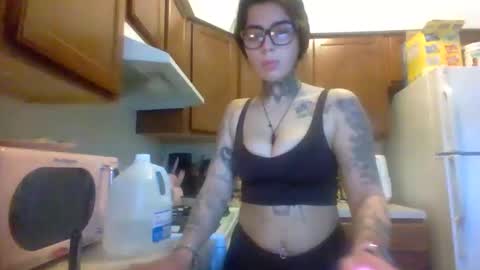 ceceluv27 online show from 11.25.25