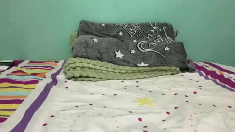 ceci1218 online show from 04.12.26