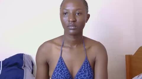 cee_queen online show from 05.19.26