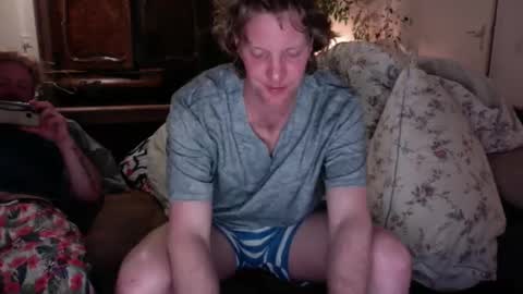 ceezeee online show from 01.04.25