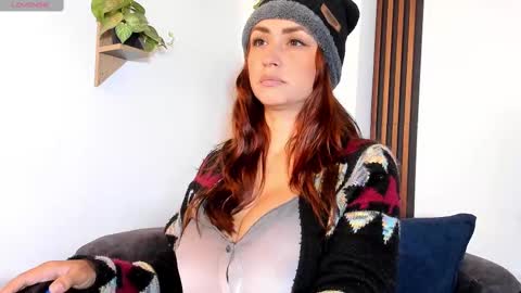 Snapshot of celeste_rodriguez_ chatting on 10.22.25 online show from 10.22.25