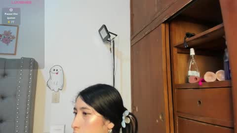 CelestheJones online show from 11.29.25