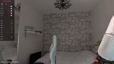 Eva Angel online show from 02.07.25