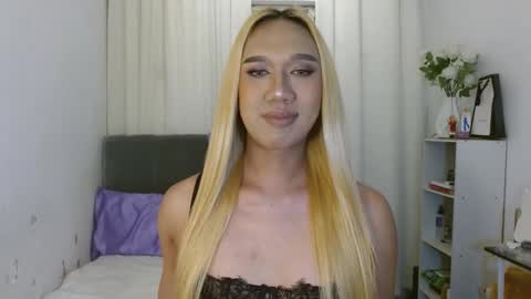 Snapshot of celestinalinaa chatting on 02.16.25 Celeste online show from 02.16.25