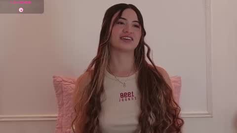 Snapshot of celestte_vanegas chatting on 06.22.26 celestte_vanegas online show from 06.22.26