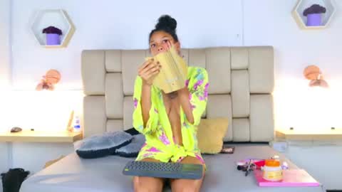 Jennifer  online show from 07.29.26