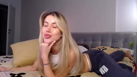 Celin online show from 02.20.25