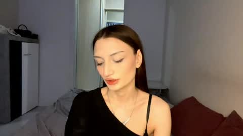 Snapshot of celinaimmel chatting on 05.10.26 Eva online show from 05.10.26