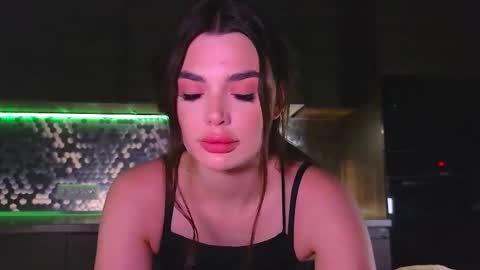 Snapshot of celinassa chatting on 10.12.25 Aneli online show from 10.12.25