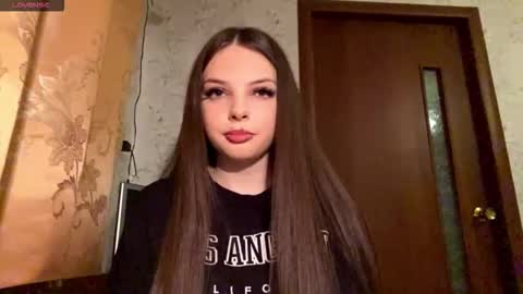 Mia online show from 03.03.26