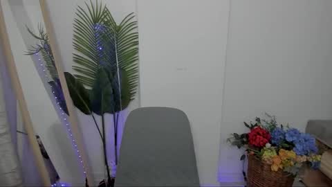 Celine Roxelle online show from 10.10.25