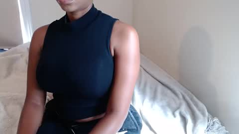 Celine Costas online show from 09.27.25