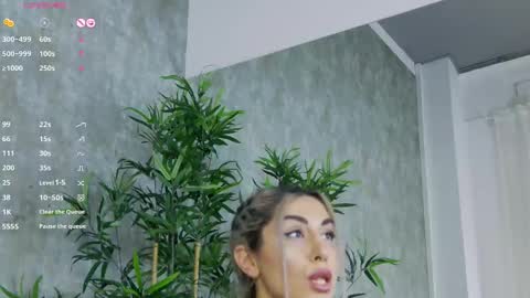 CelineMeyer online show from 03.05.25