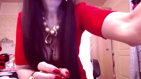 Cerise online show from 11.29.25