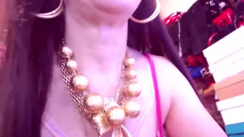 Cerise online show from 12.20.25