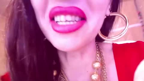 Snapshot of cerisedodd chatting on 03.12.26 Cerise online show from 03.12.26