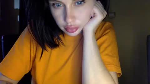 Snapshot of cerisedood82 chatting on 04.07.26 Eva online show from 04.07.26