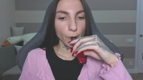 Kate online show from 05.14.26