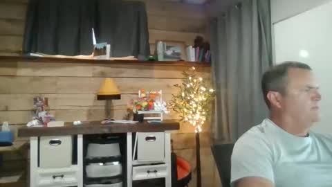 Snapshot of chadmichaell chatting on 05.07.26 chadmichaell online show from 05.07.26