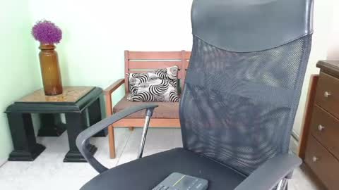 Chalon  online show from 06.05.26