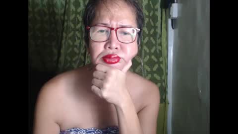 Snapshot of champaka123 chatting on 12.15.24 champaka online show from 12.15.24