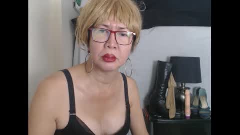 Snapshot of champaka123 chatting on 01.27.25 champaka online show from 01.27.25