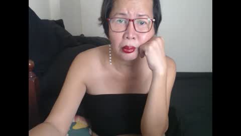 Snapshot of champaka123 chatting on 03.12.25 champaka online show from 03.12.25