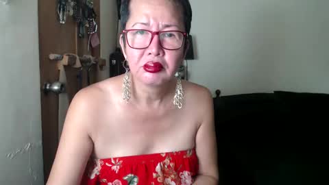 Snapshot of champaka123 chatting on 09.12.25 champaka online show from 09.12.25