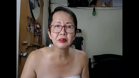 Snapshot of champaka123 chatting on 09.27.25 champaka online show from 09.27.25