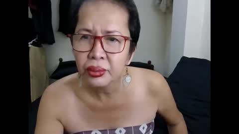 Snapshot of champaka123 chatting on 10.15.25 champaka online show from 10.15.25