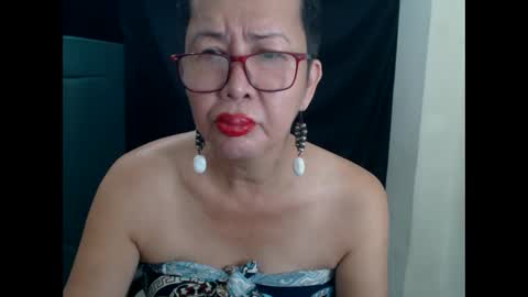 Snapshot of champaka123 chatting on 05.12.26 champaka online show from 05.12.26