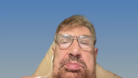 Snapshot of champsex305610 chatting on 03.04.25 champsex305610 online show from 03.04.25