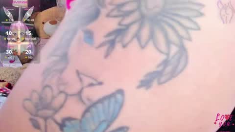 Snapshot of chandosa_sex chatting on 07.22.26 pamela online show from 07.22.26