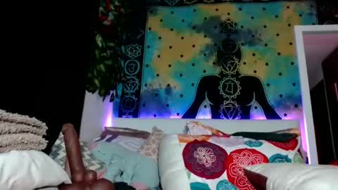 Chanel M. online show from 12.19.24