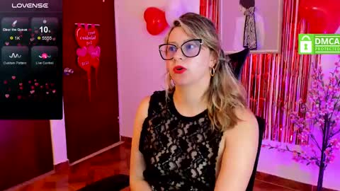 Snapshot of chanell_taylor_ chatting on 02.13.25 chanell online show from 02.13.25