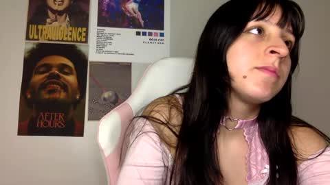 Snapshot of chanelsexyy chatting on 07.22.26 Viviana 3 online show from 07.22.26