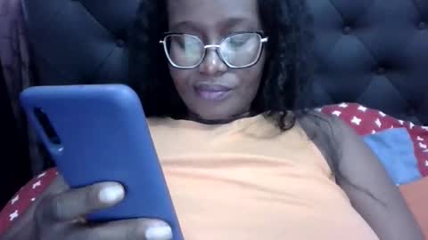 Snapshot of chantal99 chatting on 03.31.26 chantal99 online show from 03.31.26