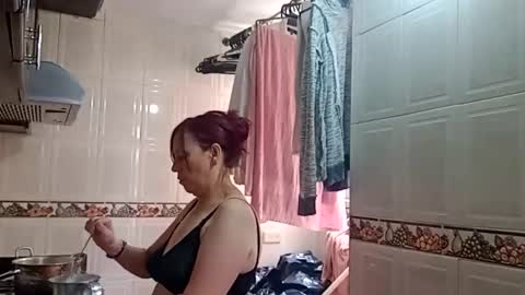Snapshot of chantalvedette chatting on 05.15.26 online show from 05.15.26