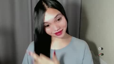 Snapshot of chantelle_fuckdoll chatting on 12.15.24 CHANTELLE online show from 12.15.24