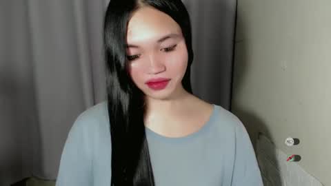 Snapshot of chantelle_fuckdoll chatting on 12.17.24 CHANTELLE online show from 12.17.24