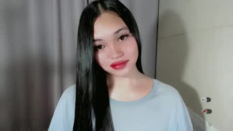 Snapshot of chantelle_fuckdoll chatting on 02.20.25 CHANTELLE online show from 02.20.25