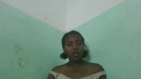 Snapshot of chanteuse655720 chatting on 04.27.26 chanteuse655720 online show from 04.27.26