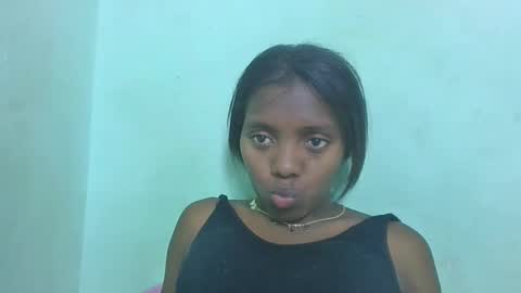 Snapshot of chanteuse655720 chatting on 05.16.26 chanteuse655720 online show from 05.16.26